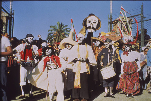 Procession from Evergreen Cemetery to Self-Help Graphics during a Day of the Dead celebration 1976(Calisphere)
